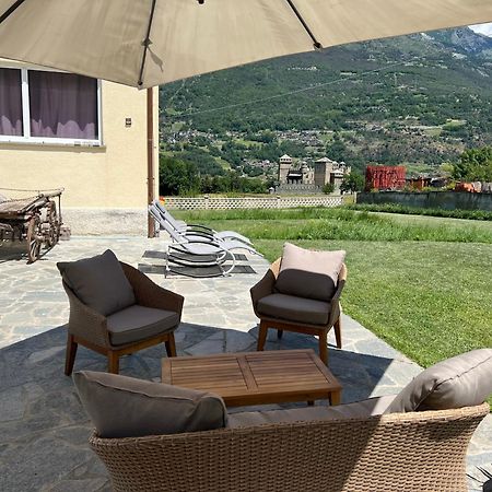 Apartament La Rose Du Prevot Fénis Zewnętrze zdjęcie