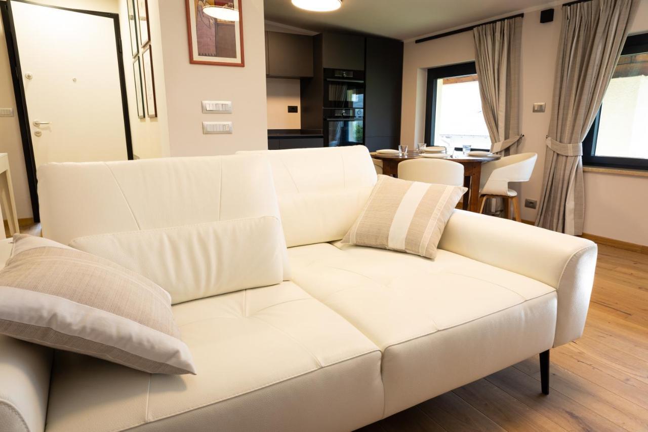 Apartament La Rose Du Prevot Fénis Zewnętrze zdjęcie